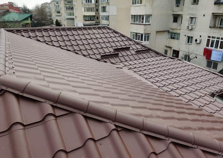 Reparatii acoperisuri rapide, firma autorizata.